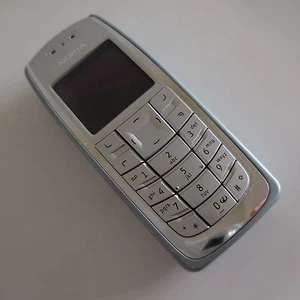 Téléphone mobile NOKIA 3120 avec chargeur - Photo 1 sur 12
