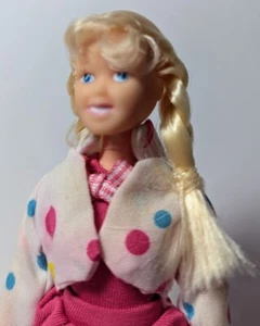 Breyer Cowgirl 6,5" Reiterin (nur) in rosa und gepunktet.  Aus Party Set. - Bild 1 von 6