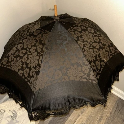 Старинный поместье викторианский траурный зонтик кружевная отделка бамбуковая ручка для ремонта - Изображение 1 из 4
