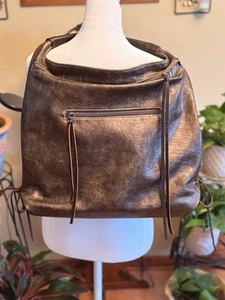 Bolso de Hombro Grande Shomico Marrón Metálico Boho Cuero PU Detalle de Flecos Cremallera - Imagen 1 de 18