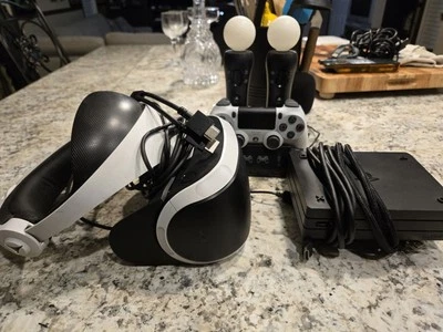 PlayStation 4 VR Headset Bundle With Dock 1 New Controller And 2 Wands  - Image 1 of 4