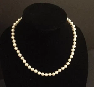 Vintage Costume Jewelry- Imitation Pearl Strand 18 inch - Picture 1 of 3
