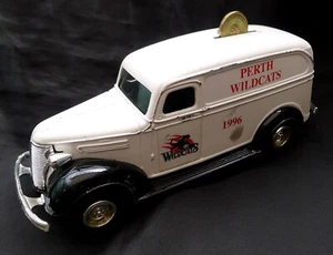 PERTH WILDCATS 1996 ERTL 1938 CHEVY PANEL DELIVERY TRUCK COIN SAVINGS BANK 2895 - Picture 1 of 8