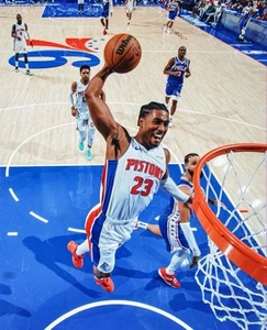 Jaden Ivey Dunk Action Detroit Pistons 8x10 NBA Basketball Photo - Picture 1 of 1