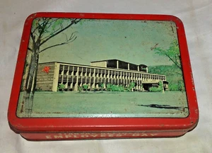 VINTAGE TIN LITHO BOX STANVAC REFINERY MOBIL OIL PIGASUS CO EMPLOYEES DAY 1950 - Picture 1 of 6