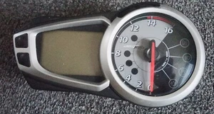 Triumph Speed Triple 675 Speedometer & 16K Rev Counter. 2008 - 12 - Picture 1 of 4