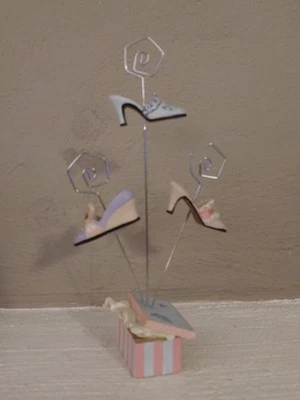 Caja de Regalo Base Mariposa Zapatos Tacón Alto 3 Portafotos/Tarjetas Russ Foto 1 de 4