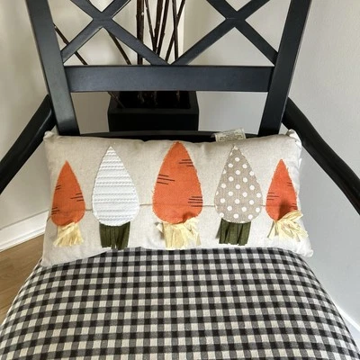 Creative Co-Op Lumbar/Throw Pillow 19 X 10” Easter Carrots Beige Linen NWT - Image 1 of 4