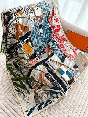 70% Cashmere 30% Silk ShawlScarf 140X140cm Pink horse Print Double Face Wrap new - Image 1 of 4