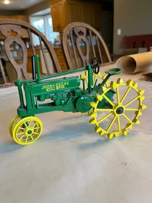 John Deere Tractor Toy - Image 1 of 3