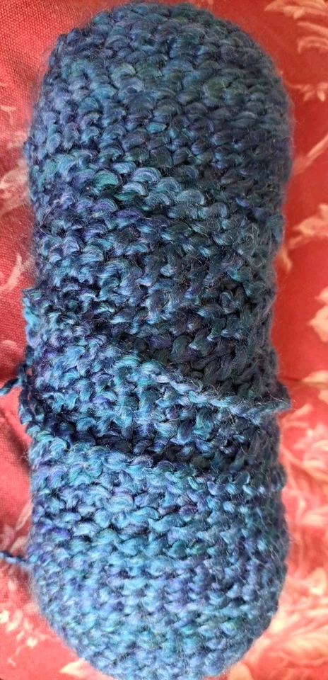 Hilo de ganchillo hecho en casa marca Skein Lion completo de 6 oz tonos azules Foto 1 de 1