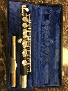 Gemeinhardt 4PSH Piccolo W/ Hard Case - Picture 1 of 14