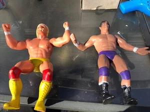 WRESTLING SUPERSTARS (LJN, 1984) WWF Original HULK HOGAN Tito Santana Lot - Picture 1 of 24