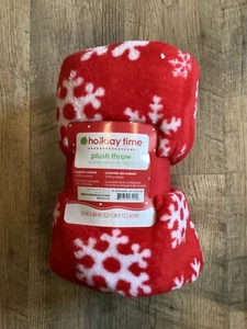 NWT Holiday Plush Throw - Picture 1 of 2