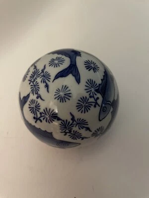 Vintage Chinese Decorative Fish Pattern Blue & White Porcelain Ball - Изображение 1 из 4