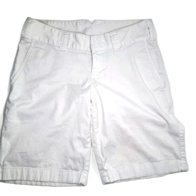 Bermudas de senderismo The North Face blancas talla 4 tiro bajo para mujer Foto 1 de 4