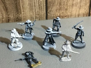 A30870 MINIATURE METALLO SCONOSCIUTE COWBOYS WILD WEST SPARATUTTO GIOCHI DI GUERRA DA TAVOLO - Foto 1 di 14