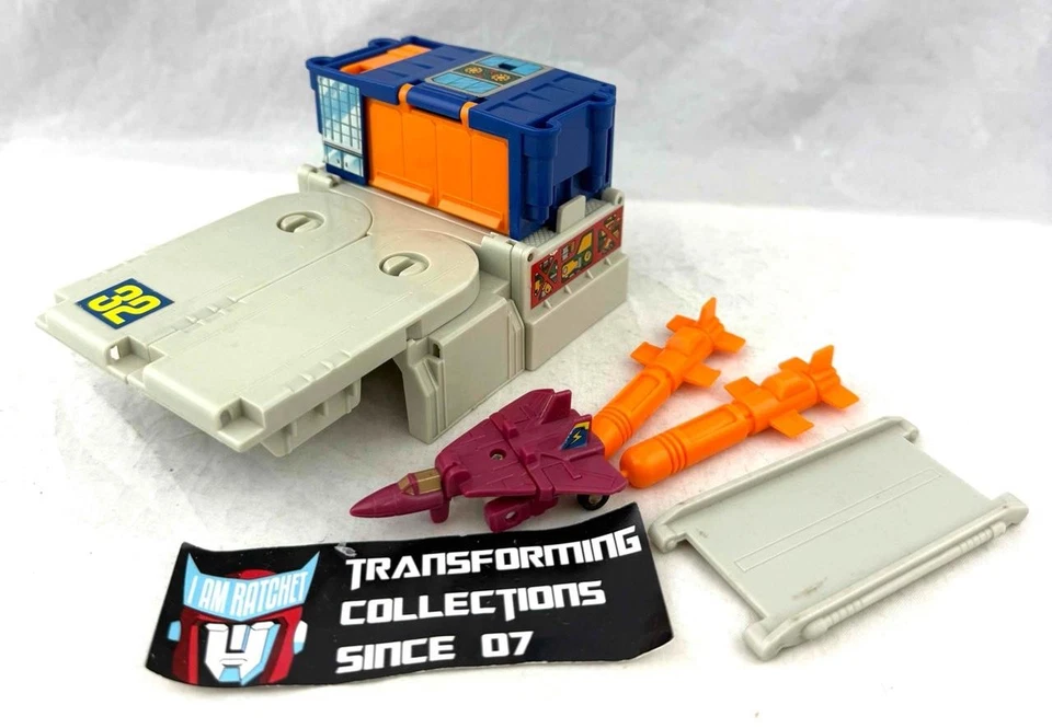 Transformers Original G1 1989 Micromaster Airwave Base Complete - Image 1 of 1