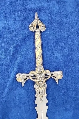 Marto The Hell GUARDIAN SWORD (Gold version) - Image 1 of 4