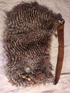 Atenti Faux Waschbär Fell Tasche mit 2 Charms Vintage groß - Bild 1 von 16