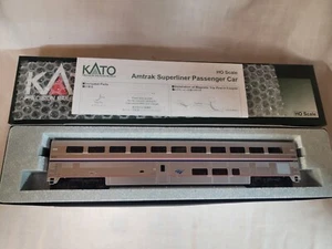 Kato HO Trains #34041 Amtrak Superliner I Coach Passenger Car Phase VI 35-6057 - Picture 1 of 2