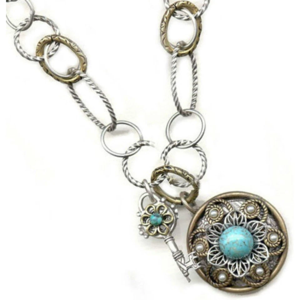 Sweet Romance Medallón Piedra Turquesa con Llave Plata Bronce Colgante Collar Nuevo con Etiquetas Foto 1 de 3