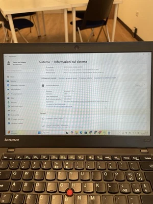 Lenovo ThinkPad X240 13,3" (512GB SSD, Intel Core i5, 1,90-2,50Ghz). - Immagine 1 di 3