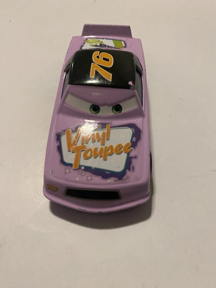 Coches Vinal Toupee Pixar Foto 1 de 4
