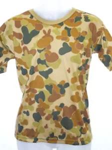 T Shirt - Auscam - Tactical Knit Short Sleeve - Australian Made -Army & Military - Picture 1 of 4