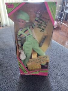 1997 Extreme Green Teen Skipper Doll No.19666
