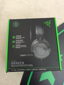 Razer Kraken Wired 7.1 Surround Sound Gaming Headset 3.5mm