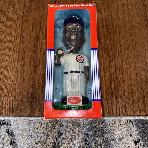 Chicago Cubs Sammy Sosa 2001 Hand Painted Bobble Head Sports Collectors Digest Cover