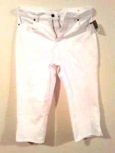BASIC EDITIONS CAPRI JEANS WHITE SIZE 12 STRETCH WOMEN'S - NWT - Picture 1 of 3
