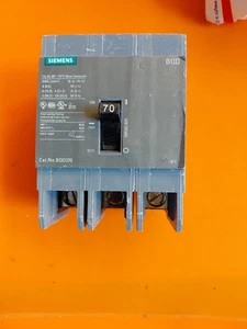 Siemens BQD370 480V Disyuntor 70 Amperios, 3 Polos Trifásico Sin Caja - Imagen 1 de 6
