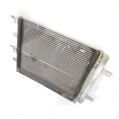 Condensador de aire acondicionado 4,2 L tracción trasera OEM 2009 2010 2011 2012 Jaguar XF supercargador Foto 1 de 4