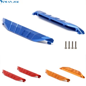 Pedal de pie protector de ala exterior de aluminio #8923 para camión monstruo de radiocontrol Traxxas1/10 MAXX - Imagen 1 de 14