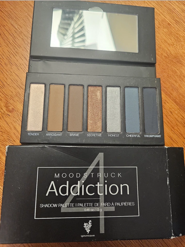 Younique Moodstruck Eye Shadow Palette ADDICTION 4 — NIB FREE SHIPPING NEW Rare - Image 1 of 1
