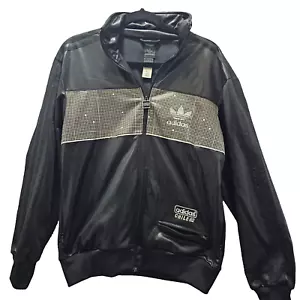 Adidas Originals Chile 62 Wet Look Shiny Black Big Logo Retro Jacket Size Small - Picture 1 of 8