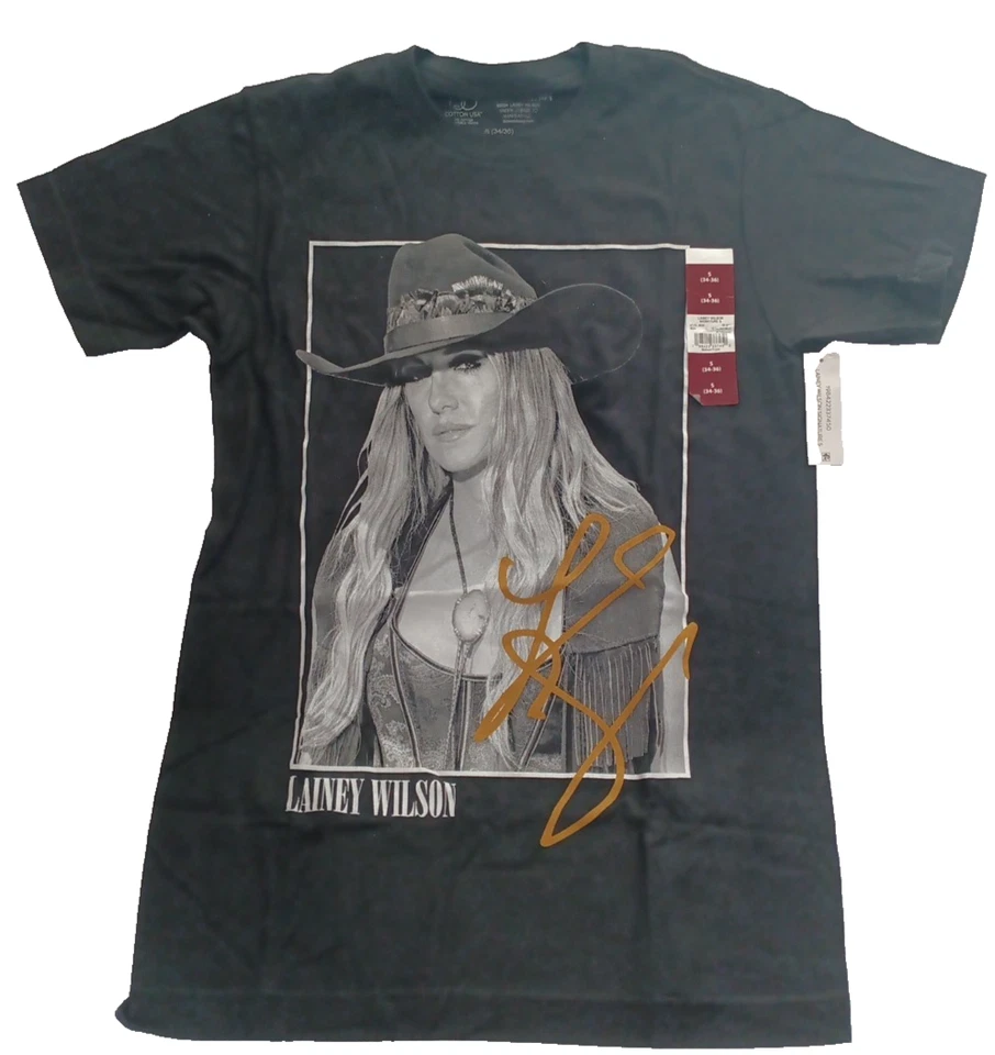 Lainey Wilson Signature Black T-shirt Size S Men's 100 Cotton