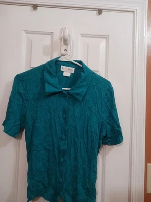 Blusa para mujer Miss Dorby talla 10. Color Verde Foto 1 de 4
