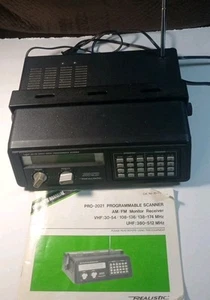 Vintage Radio Shack Realistic Pro-2021 200 Channel Scanner With Manual.SN 034227 - Zdjęcie 1 z 3
