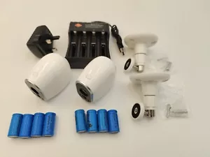 Genuine Arlo Smart Home Security Camera 2pcs Add-on HD Wire-Free VMC3030 Netgear - Picture 1 of 4