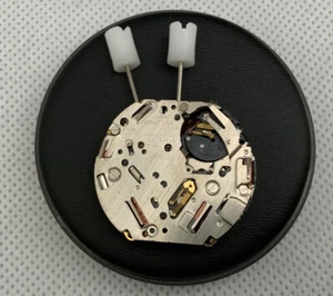 Seiko 7T36B Quarzuhrwerk mit Stielen, Mondphase, Neu aus altem Lagerbestand - Bild 1 von 4
