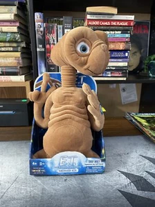 1982-2002 20th Anniversary ET the Extra Terrestrial Talking 12” Plush NEW - Picture 1 of 13