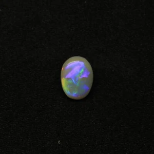 Weißer Opal von Lightning Ridge, Australien - Bild 1 von 8