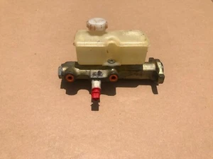 Early Range Rover Metric Brake Master Cylinder RTC3658 - Picture 1 of 2