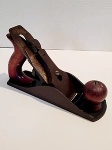 VINTAGE DEFIANCE BY STANLEY 9-3/8" SMOOTH BOTTOM BENCH WOOD PLANE-WORKING COND - Picture 1 of 17
