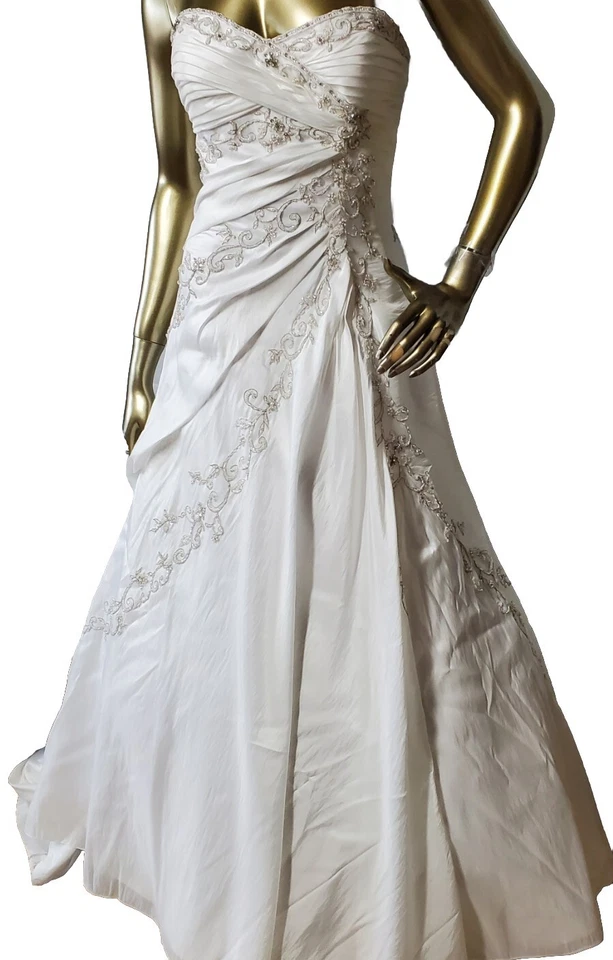 Sophia Tolli Strapless Wedding Dress Corset Back Size S/M Beading Adjustable - Image 1 of 4