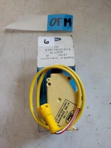 NOS OEM E7RY-5826594-B 1988-89 Merkur Scorpio Power Door Lock Actuator - Picture 1 of 3
