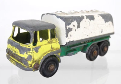 Camión cisterna Lesney Matchbox BP gasolina nº 25 Bedford modelo vintage Foto 1 de 4